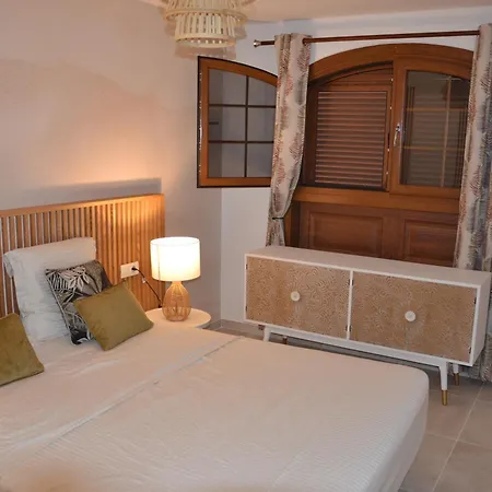 Casa Palana * بلايا بلانكا