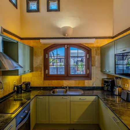 Casa Palana Willa *
